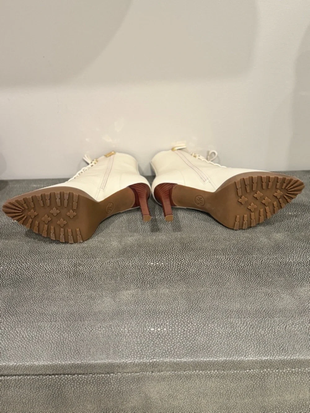 Michael Kors Cream Lace-Up Pointed-Toe High-Heel Ankle Boots - Picture 4 of 4